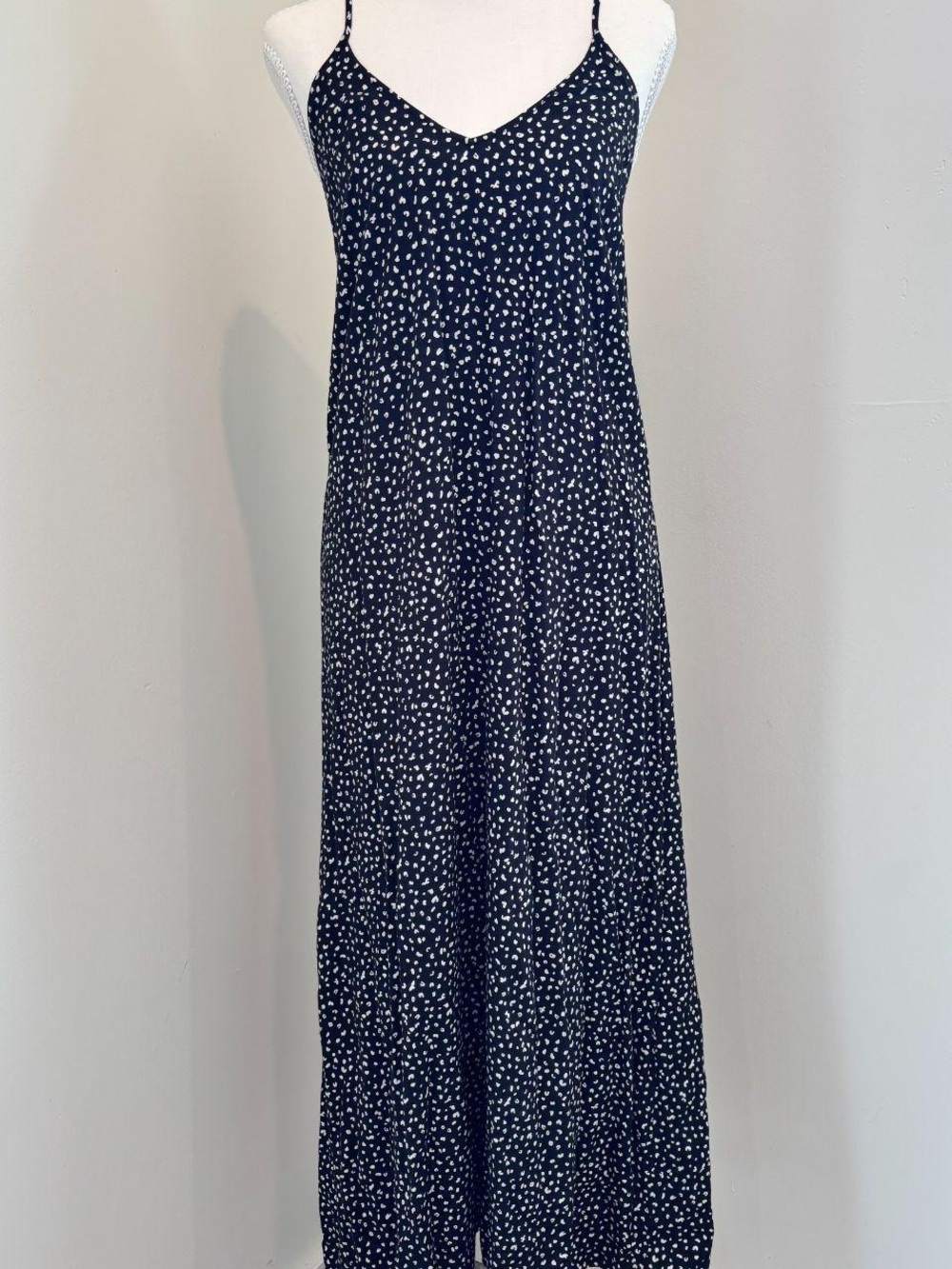 Black and White Cross Strap Maxi Dress